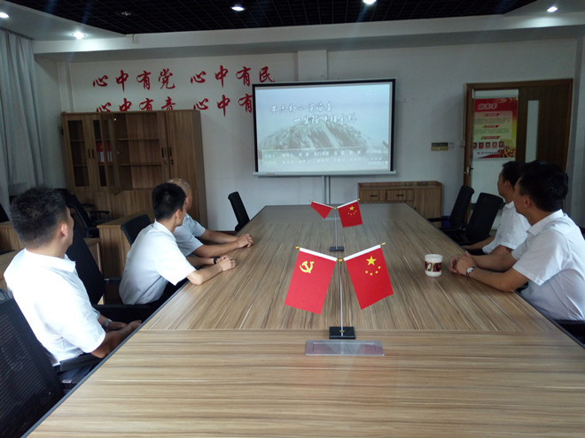 3.学习榜样_副本.jpg